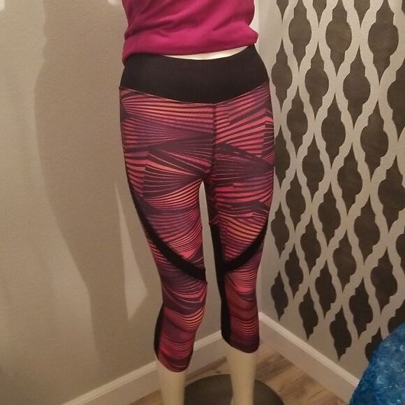 Danskin mesh leggings - Picture 2 of 5